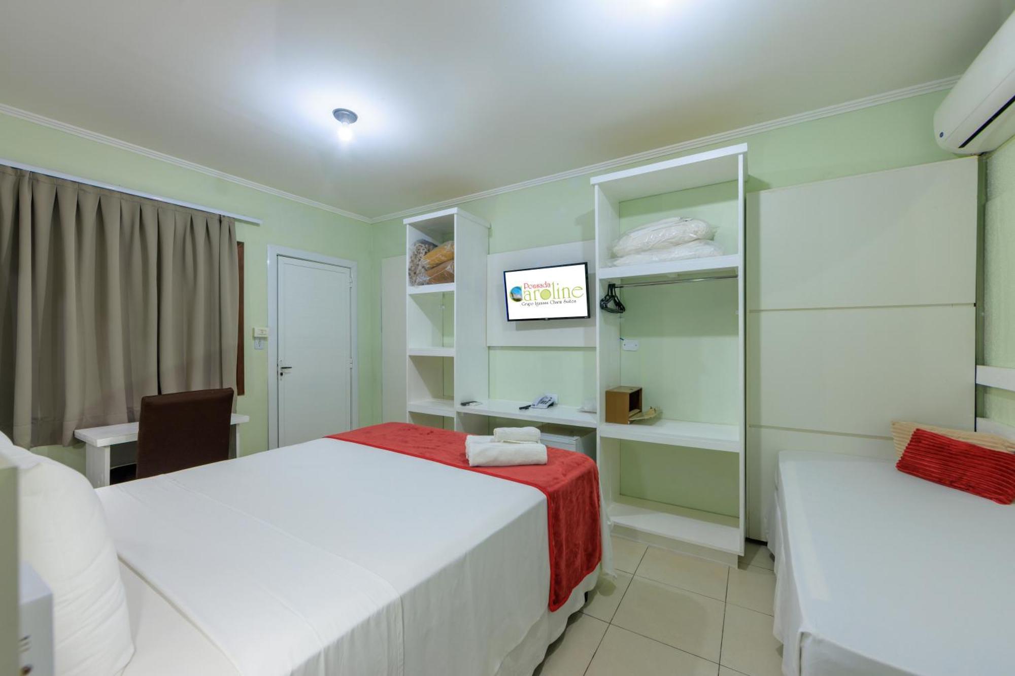 Hotel E Pousada Caroline ฟอสดูอีกวาซู ภายนอก รูปภาพ